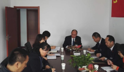 2017年11月2日，集团公司党委书记、董事长程强同志带队到UG环球官网医药集团西安医疗器械药品有限公司检查工作